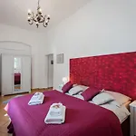 U Babky Bylinkarky بيت ضيافة كوتنا هورا