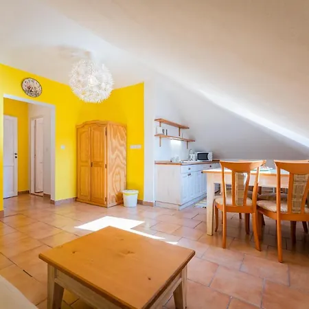 Гостевой дом U Babky Bylinkarky Кутна-Гора