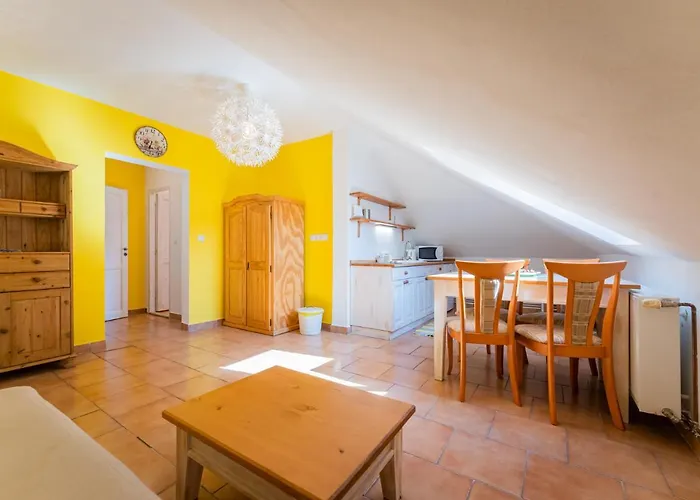 Konukevi U Babky Bylinkarky Kutná Hora